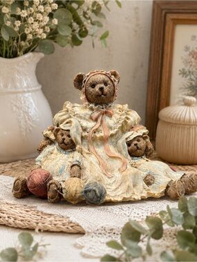 Janet Kruskamp Pajama Party Teddy Bear Figurine w Box Vintage 1999